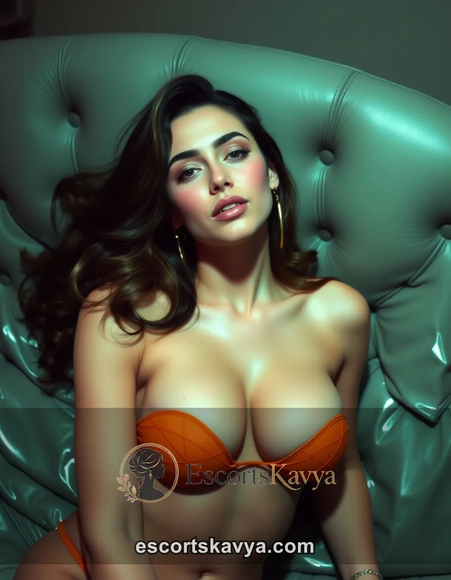 Zoya Shah luxury escort in Hyderabad
