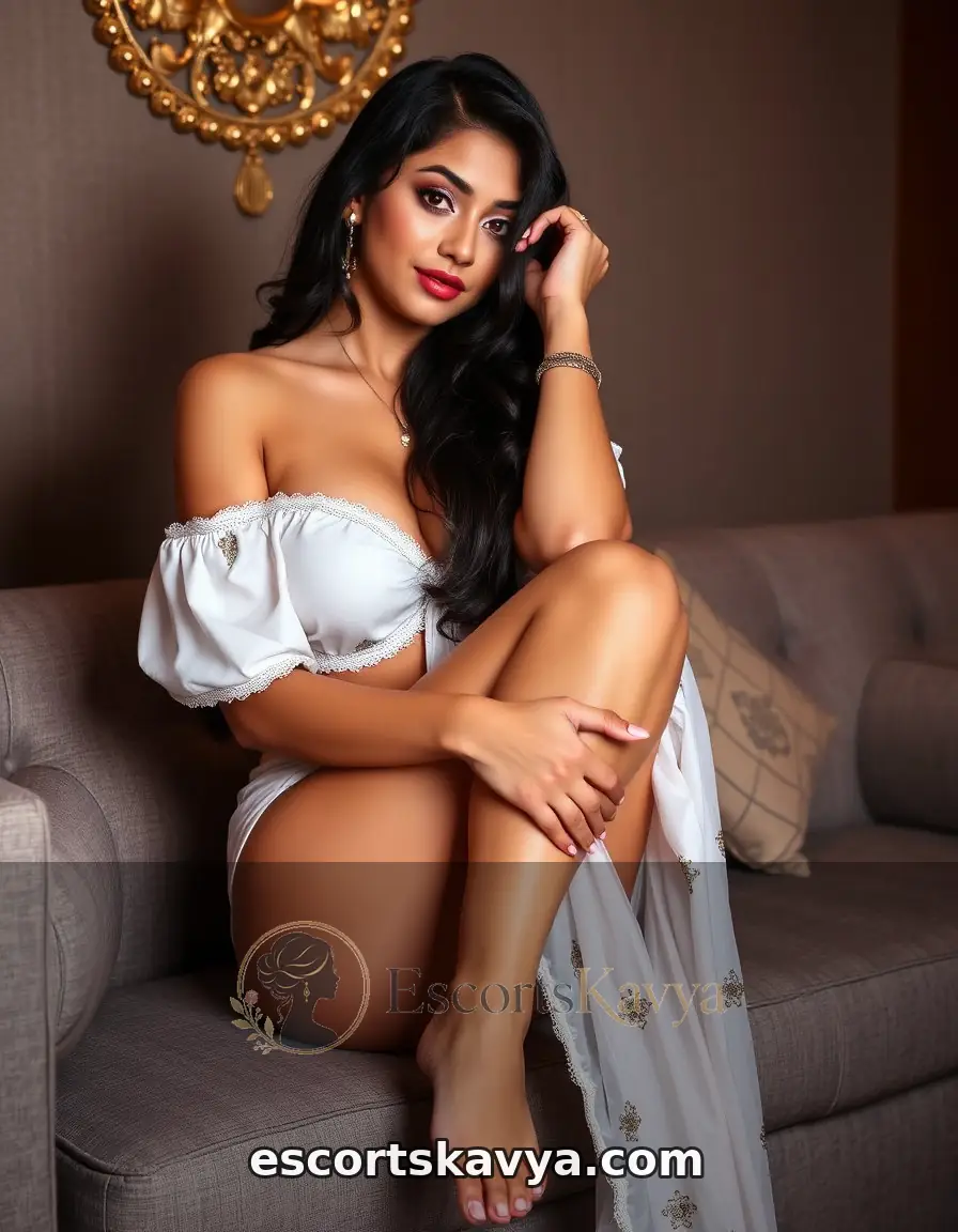 Saanvi Gupta foreign escort in Hyderabad